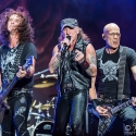 accept-bang-your-head-18-7-2015_0092