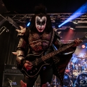 kiss-forever-row-2020-6-3-2020_0003